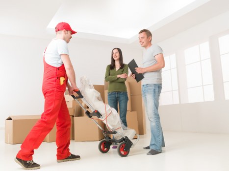 Local van service for Tottenham home moves