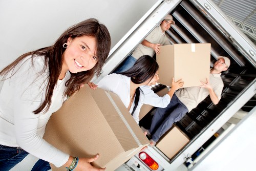 Tottenham removal van for household and office transport